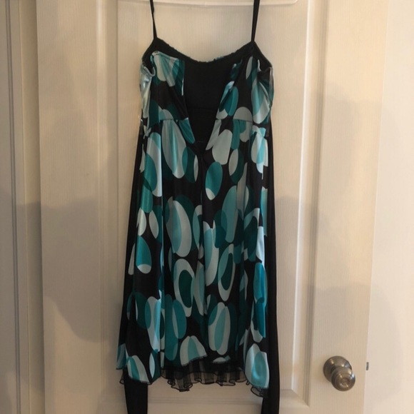 XXS Le Chateau Dress - Picture 2 of 6